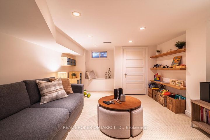 Photo 31 at 97 Major Street, University, Toronto