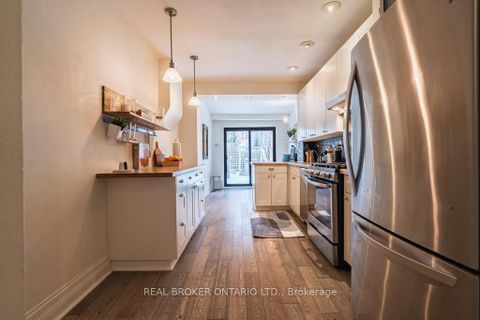 Photo 10 at 97 Major Street, University, Toronto