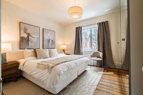 Photo 19 at 97 Major Street, University, Toronto