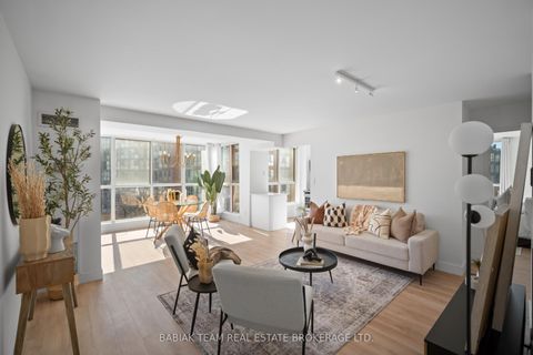 Photo 5 at 752 - 24 Southport Street, Swansea, Toronto