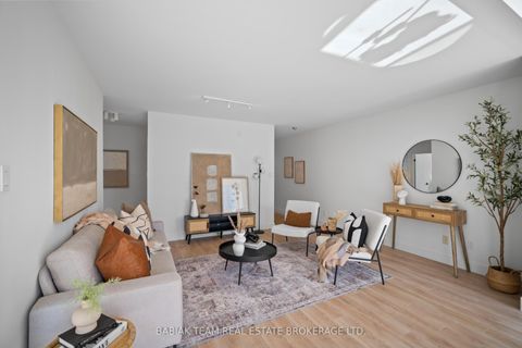 Photo 8 at 752 - 24 Southport Street, Swansea, Toronto