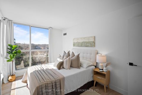 Photo 22 at 752 - 24 Southport Street, Swansea, Toronto