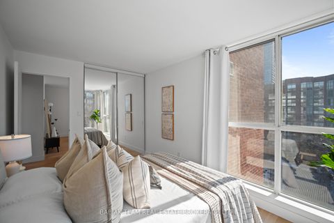 Photo 23 at 752 - 24 Southport Street, Swansea, Toronto