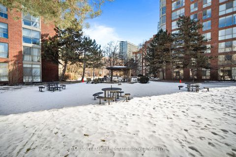 Photo 38 at 752 - 24 Southport Street, Swansea, Toronto