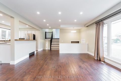 Photo 12 at 128 Rose Street, Wellington, Barrie