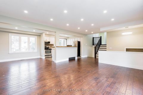 Photo 13 at 128 Rose Street, Wellington, Barrie