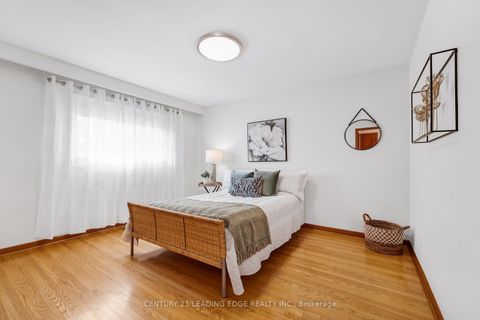 Photo 19 at 58 Keegan Crescent, York University Heights, Toronto