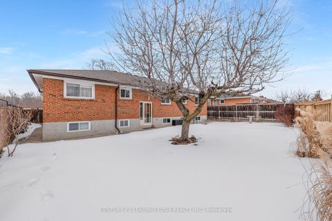 Photo 40 at 58 Keegan Crescent, York University Heights, Toronto