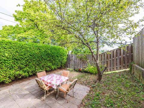 Photo 31 at 4 Burdock Lane, Don Mills, Toronto