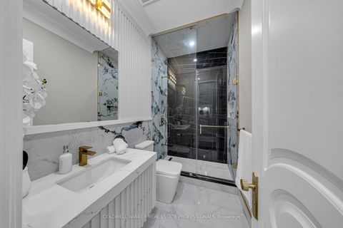 Photo 16 at 4 Lovering Road, L'Amoreaux, Toronto