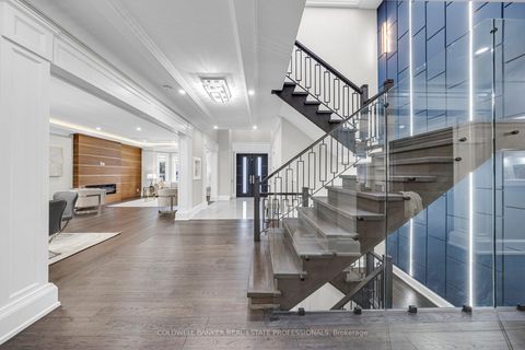 Photo 17 at 4 Lovering Road, L'Amoreaux, Toronto