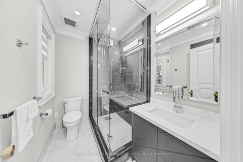 Photo 33 at 4 Lovering Road, L'Amoreaux, Toronto