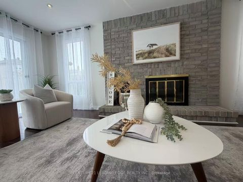 Photo 5 at 38 Hetherington Crescent, Brownridge, Vaughan