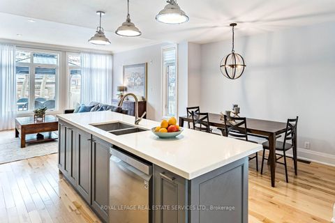 Photo 7 at 76 Ninth Street, New Toronto, Toronto