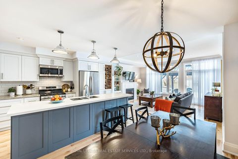 Photo 8 at 76 Ninth Street, New Toronto, Toronto