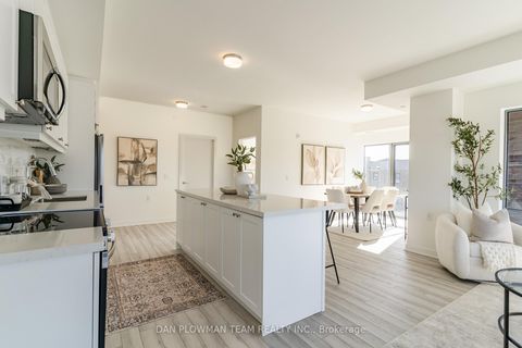 Photo 12 at 321 - 51 Clarington Boulevard, Bowmanville, Clarington