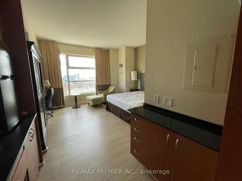 Photo 2 at 2508 - 1 King Street, Bay Street Corridor, Toronto