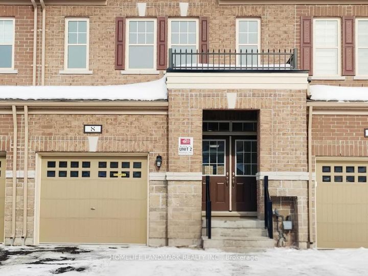 Photo 2 at 8 Bushwood Trail, Northwest Brampton, Brampton