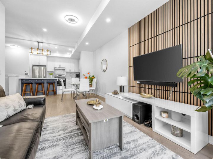 Photo 4 at 35 Schmidt Lane, Angus Glen, Markham