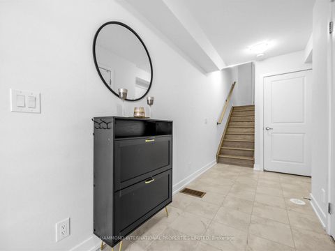 Photo 2 at 35 Schmidt Lane, Angus Glen, Markham