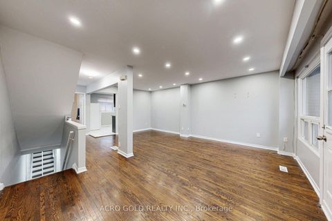 Photo 4 at 62 - 441 Military Trail, Morningside, Toronto