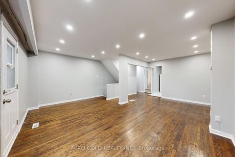 Photo 6 at 62 - 441 Military Trail, Morningside, Toronto