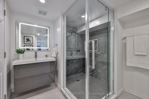 Photo 31 at 25 Fleming Crescent, Leaside, Toronto