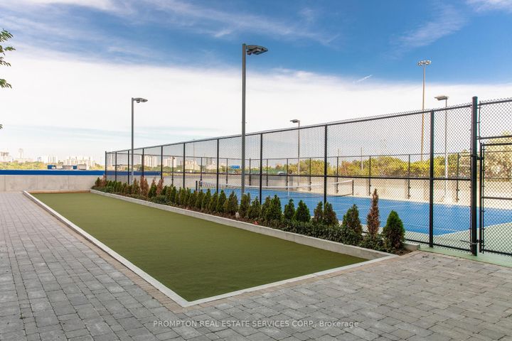 Photo 21 at 2507 - 115 McMahon Drive, Bayview Village, Toronto