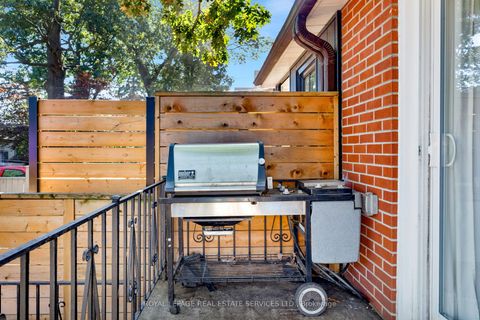 Photo 12 at 597 Beresford Avenue, Bloor West Village, Toronto