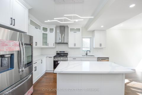 Photo 1 at 3134 Merrit Avenue N, Malton, Mississauga