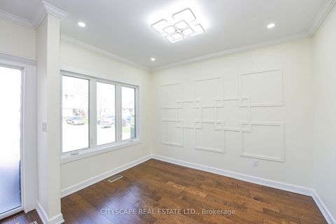 Photo 5 at 3134 Merrit Avenue N, Malton, Mississauga