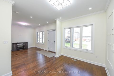 Photo 6 at 3134 Merrit Avenue N, Malton, Mississauga