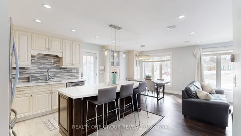 Photo 8 at 5 Jenson Court, Clairville, Toronto