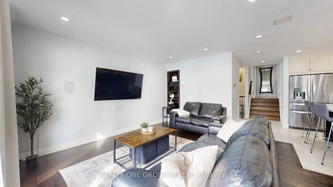 Photo 11 at 5 Jenson Court, Clairville, Toronto