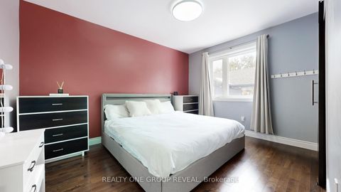 Photo 17 at 5 Jenson Court, Clairville, Toronto