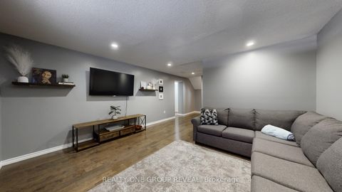 Photo 30 at 5 Jenson Court, Clairville, Toronto