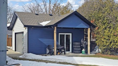 Photo 35 at 5 Jenson Court, Clairville, Toronto