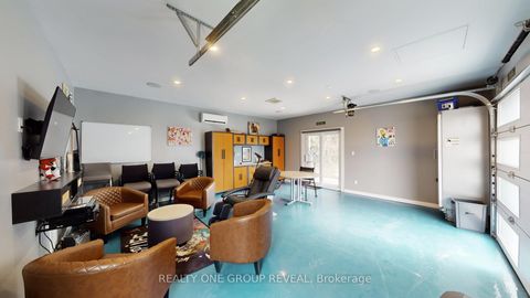 Photo 39 at 5 Jenson Court, Clairville, Toronto