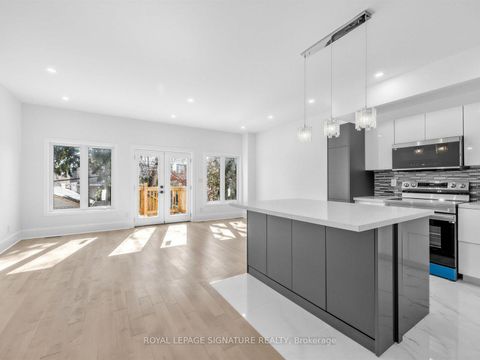 Photo 7 at 21B Roseland Drive, Alderwood, Toronto