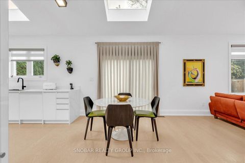 Photo 8 at 46 Poplar Avenue, City Centre West, Toronto