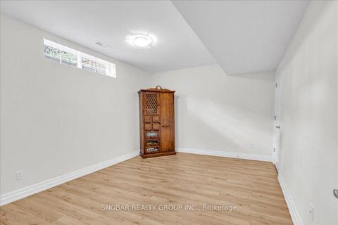 Photo 26 at 46 Poplar Avenue, City Centre West, Toronto