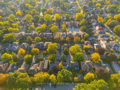 Photo 40 at 46 Poplar Avenue, City Centre West, Toronto