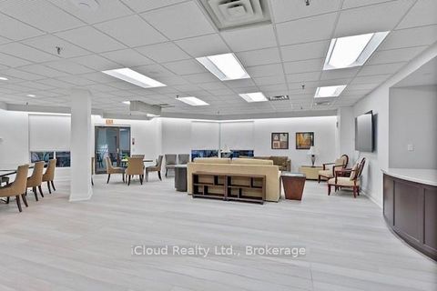 Photo 12 at 30 Holly Street, Mount Pleasant West, Toronto