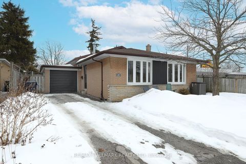 Photo 0 at 27 Slan Avenue, Morningside, Toronto