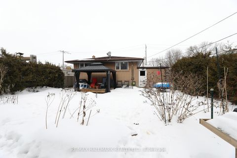Photo 21 at 27 Slan Avenue, Morningside, Toronto