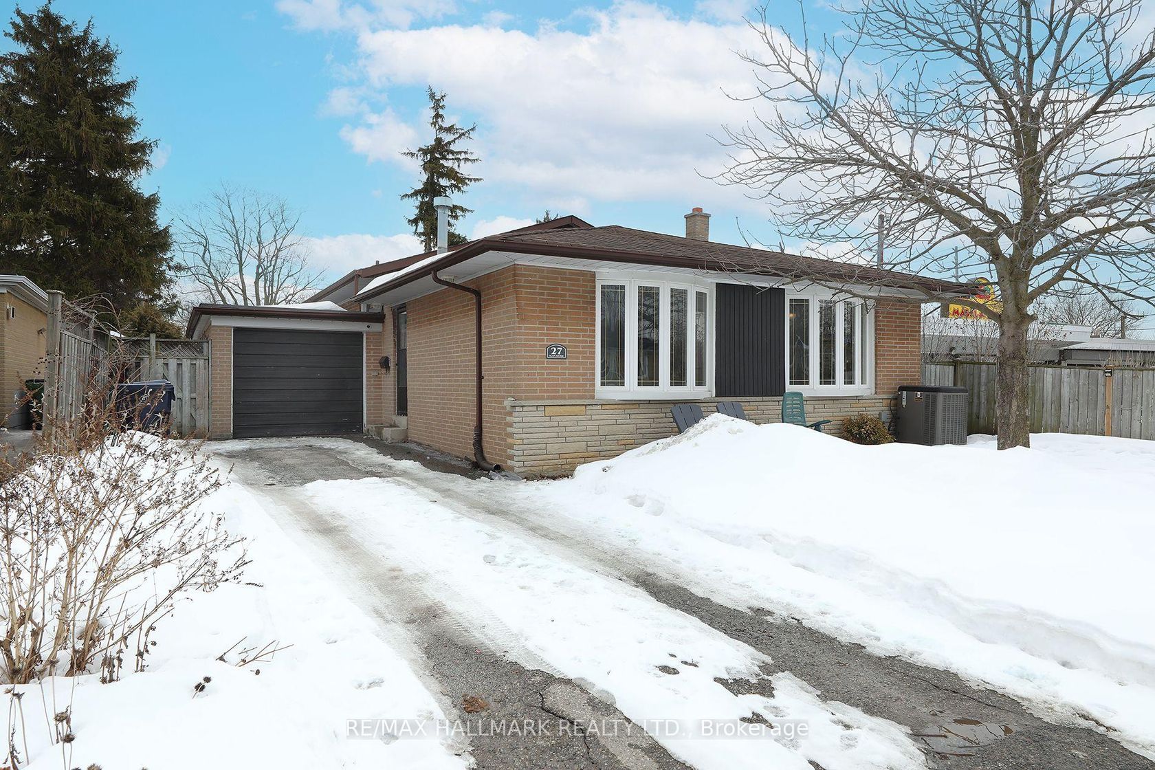 27 Slan Avenue, Morningside, Toronto 