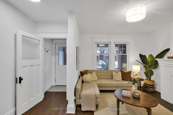 Photo 3 at 318 Forman Avenue, Mount Pleasant East, Toronto