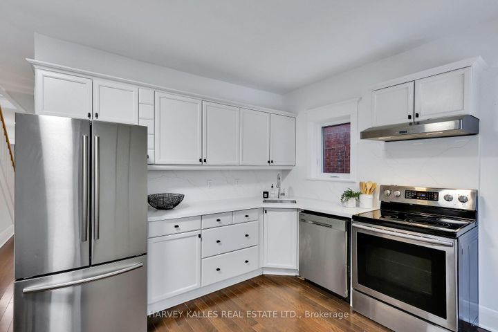 Photo 16 at 318 Forman Avenue, Mount Pleasant East, Toronto