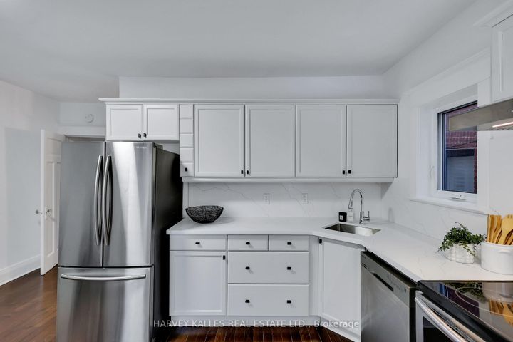 Photo 17 at 318 Forman Avenue, Mount Pleasant East, Toronto