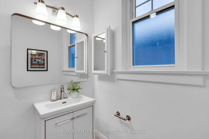 Photo 33 at 318 Forman Avenue, Mount Pleasant East, Toronto